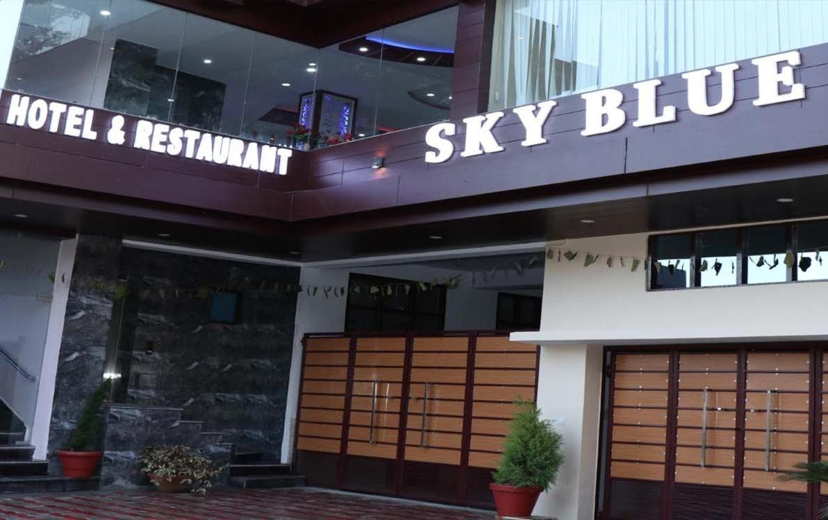 Hotel Sky Bule & Restaurant Khas Nagrota Екстер'єр фото