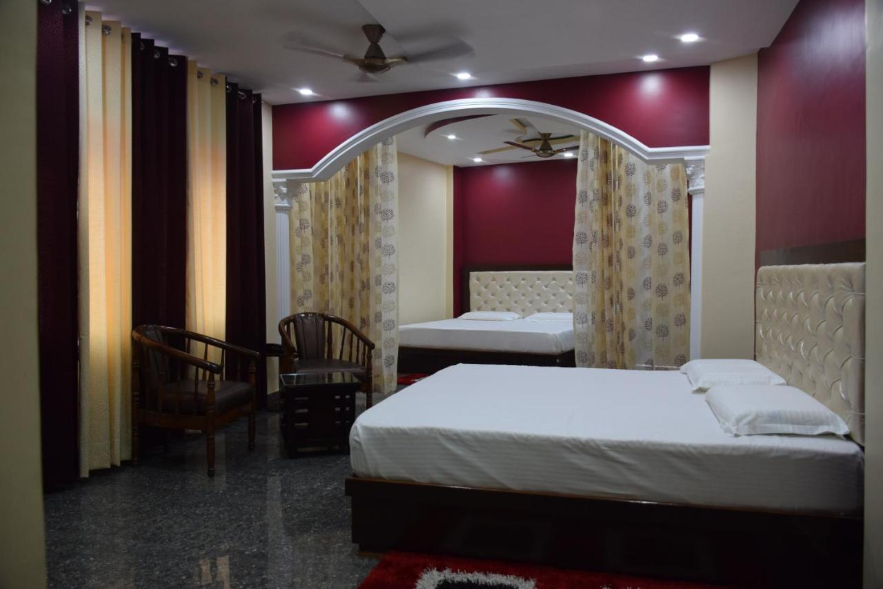Hotel Sky Bule & Restaurant Khas Nagrota Екстер'єр фото